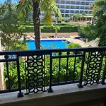 Luxurious - Pool View In Argisht Partez アパート *