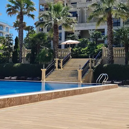 דירה Luxurious - Pool View In Argisht Partez *